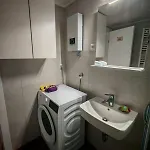 Meu Spacious Two-level In The Heart Of דירה *