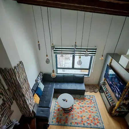 Meu Spacious Two-level In The Heart Of דירה *