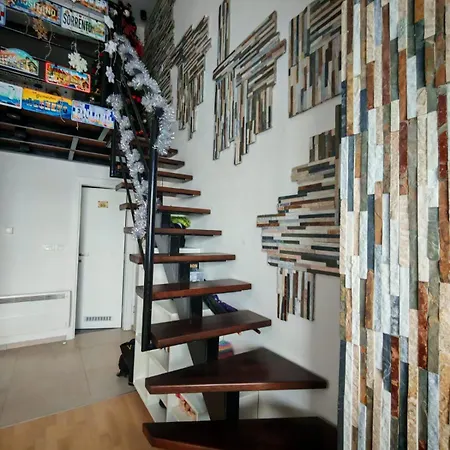Meu Spacious Two-level In The Heart Of Appartement *